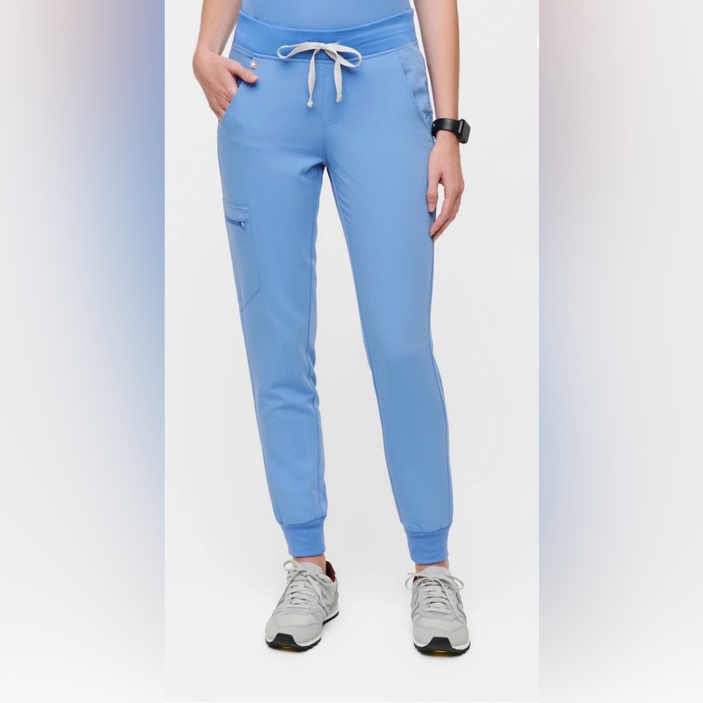Figs “Zamora Jogger” Scrub Pants
